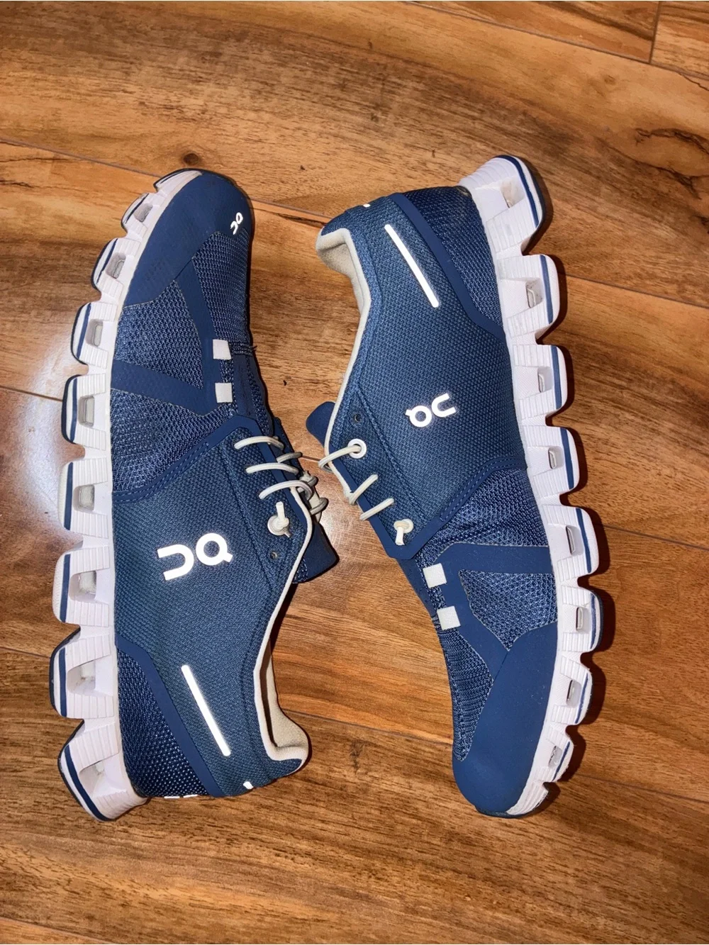 On Running cloud women’s